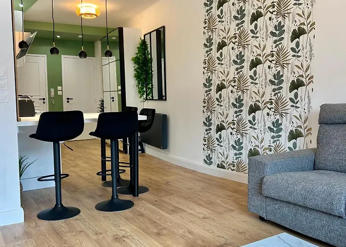 Apartment Le Chardon- 2chambres- Avec Stationnement